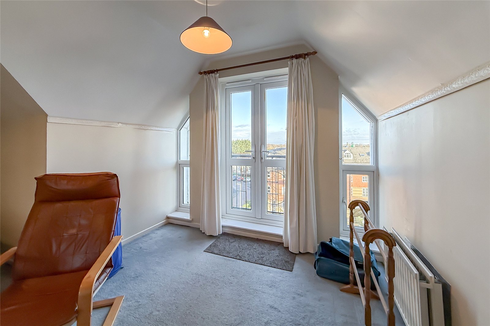 1 bed apartment for sale in Windsor Court, Park View Close, St. Albans, Hertfordshire, AL1 - Property Image 16