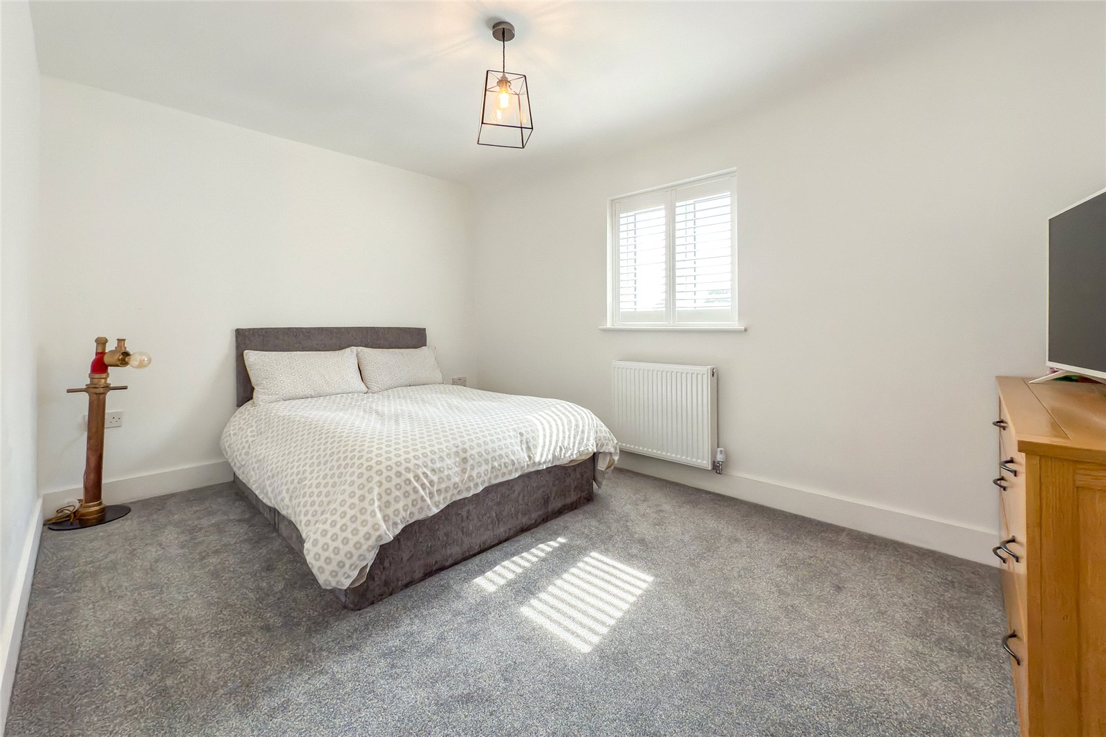 4 bed end of terrace house for sale in Chiswell Green Lane, Chiswell Green, St. Albans, Hertfordshire, AL2 - Property Image 7
