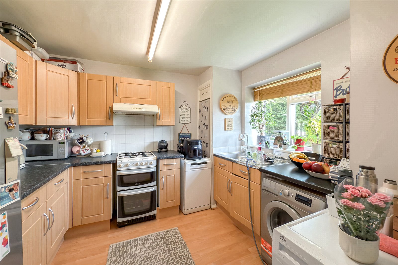 2 bed ground floor flat to rent in Hughenden Road, St. Albans, Hertfordshire, AL4  - Property Image 3