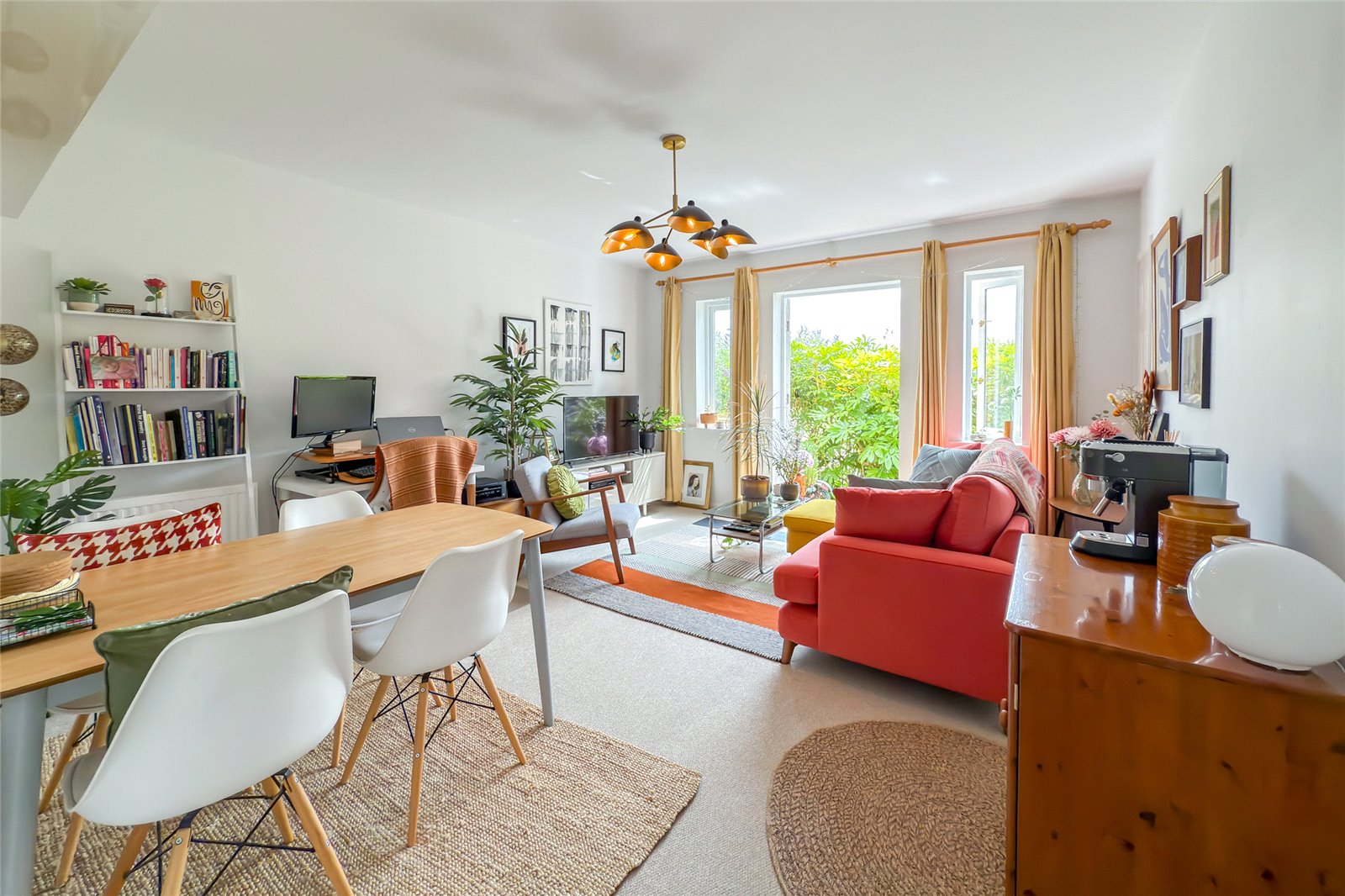 1 bed ground floor flat for sale in Syon Court, Park View Close, St. Albans, Hertfordshire, AL1  - Property Image 4