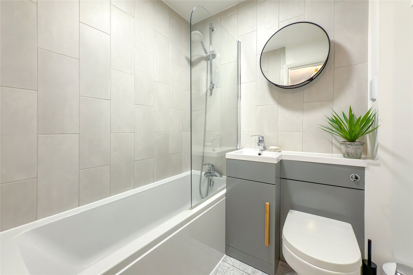 1 bed ground floor flat for sale in Syon Court, Park View Close, St. Albans, Hertfordshire, AL1  - Property Image 8