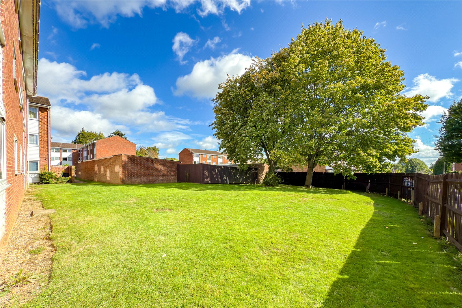 1 bed ground floor flat for sale in Cedar Court, St. Albans, Hertfordshire, AL4  - Property Image 10