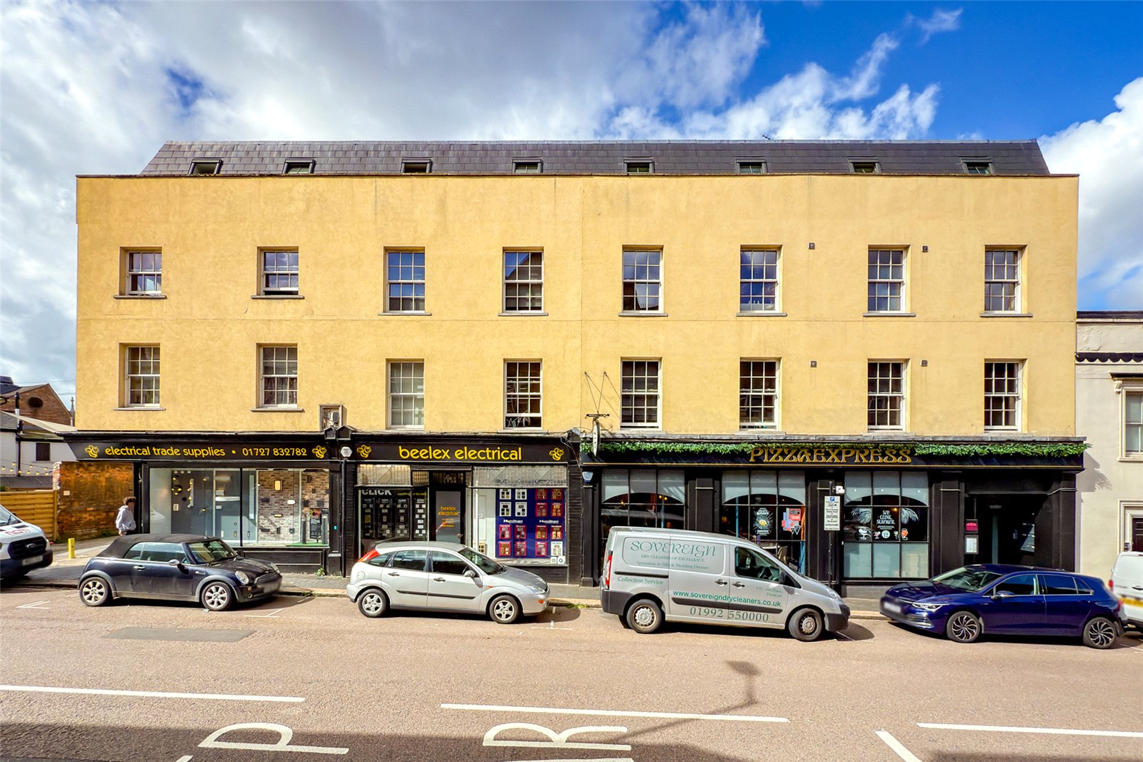 1 bed apartment for sale in Verulam Road, St. Albans, Hertfordshire, AL3 - Property Image 3