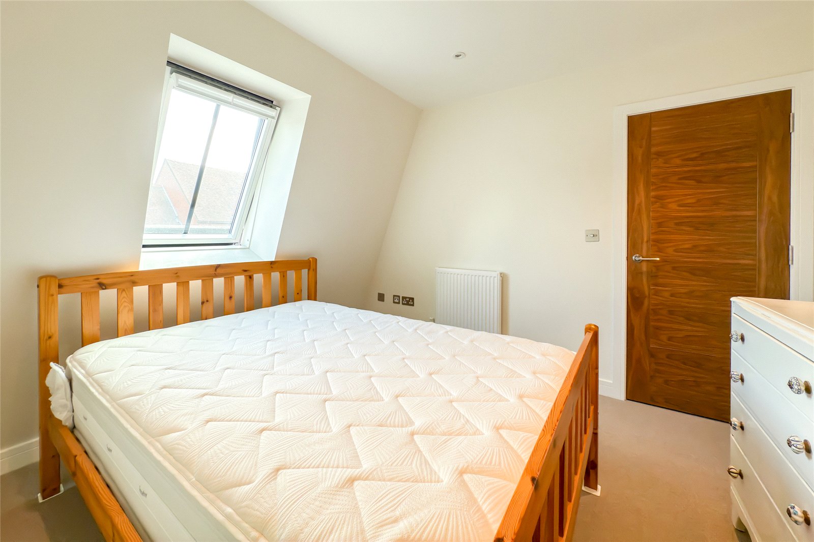 1 bed apartment for sale in Verulam Road, St. Albans, Hertfordshire, AL3 - Property Image 12