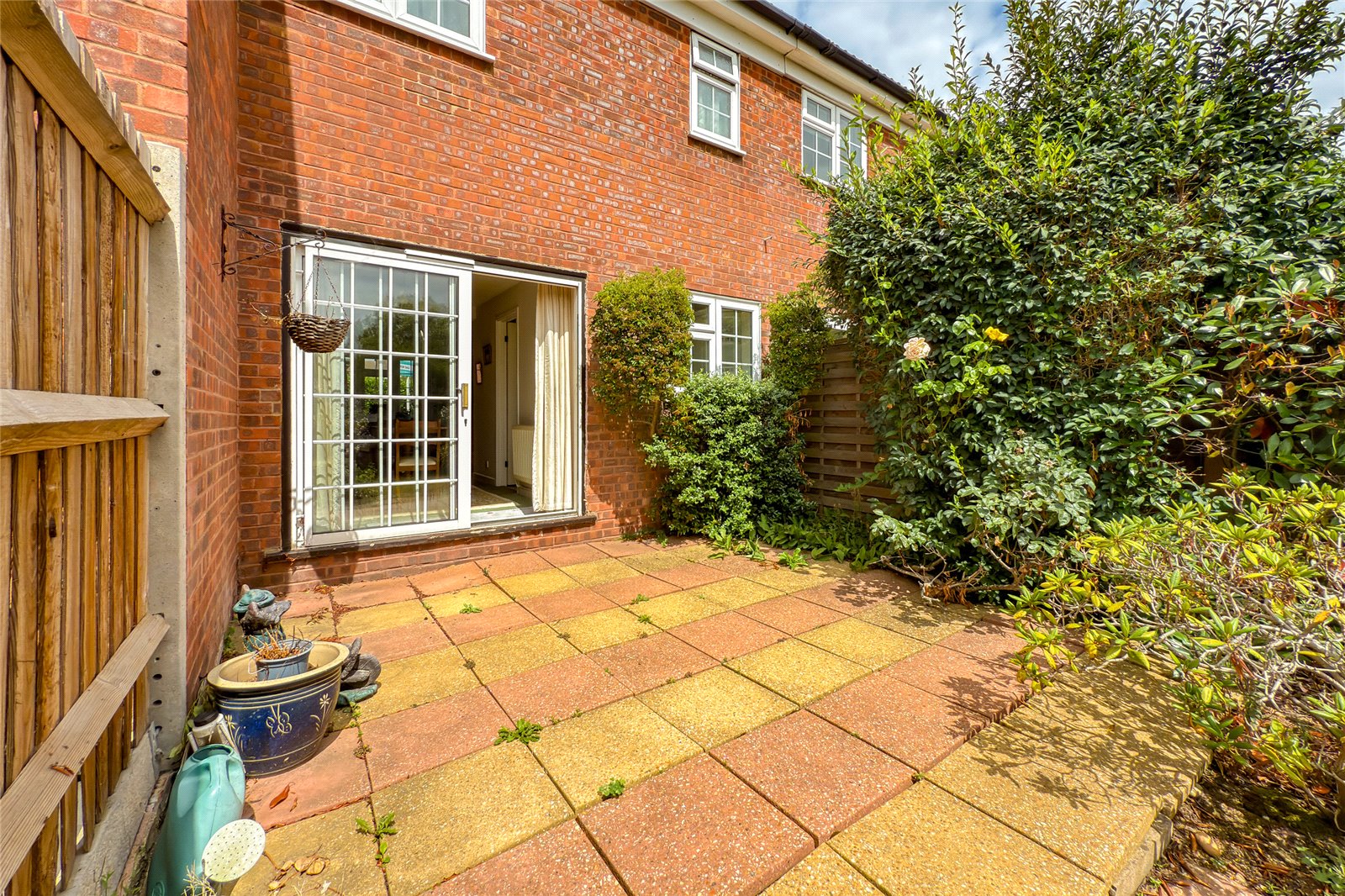3 bed terraced house for sale in Ashby Gardens, St. Albans, Hertfordshire, AL1  - Property Image 10