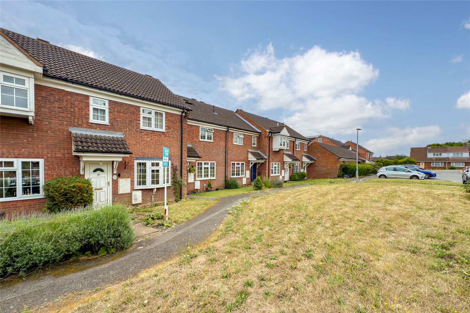 3 bed terraced house for sale in Ashby Gardens, St. Albans, Hertfordshire, AL1  - Property Image 12