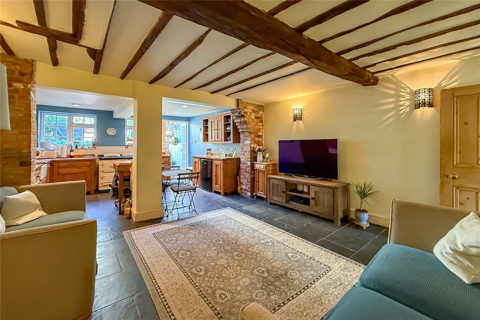 3 bed terraced house for sale in Holywell Hill, St. Albans, Hertfordshire, AL1  - Property Image 5