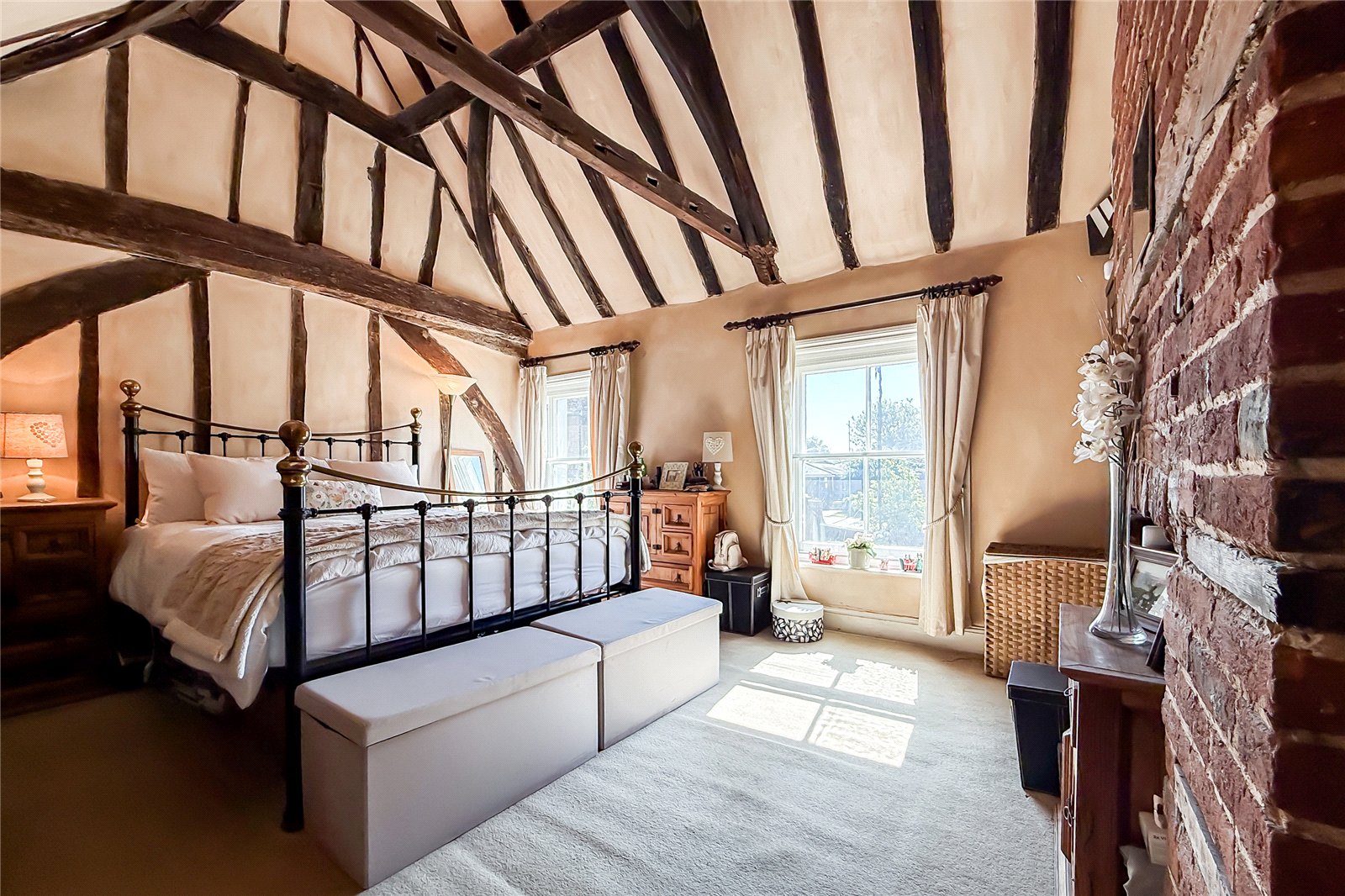 3 bed terraced house for sale in Holywell Hill, St. Albans, Hertfordshire, AL1  - Property Image 8