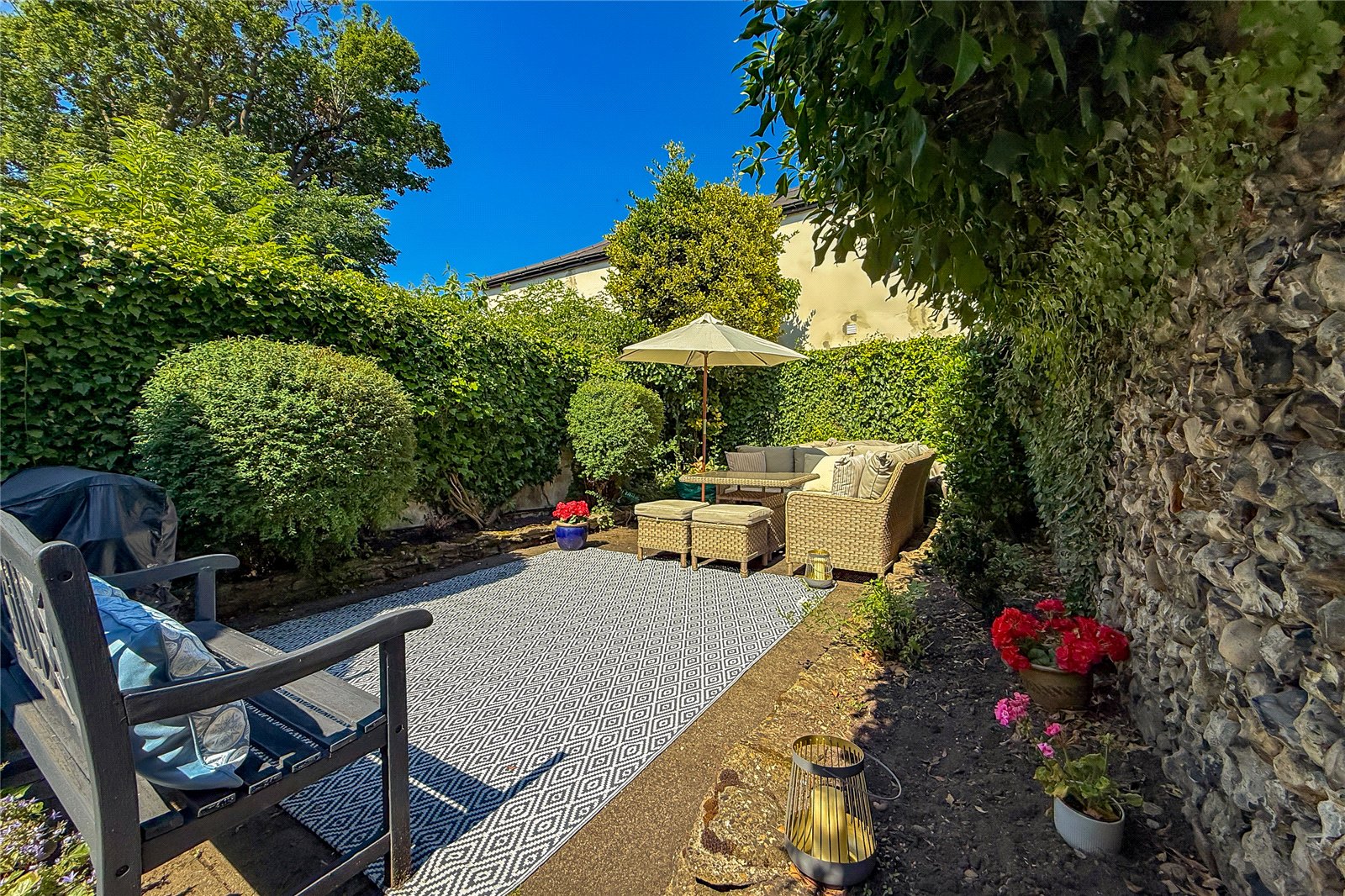 3 bed terraced house for sale in Holywell Hill, St. Albans, Hertfordshire, AL1  - Property Image 9