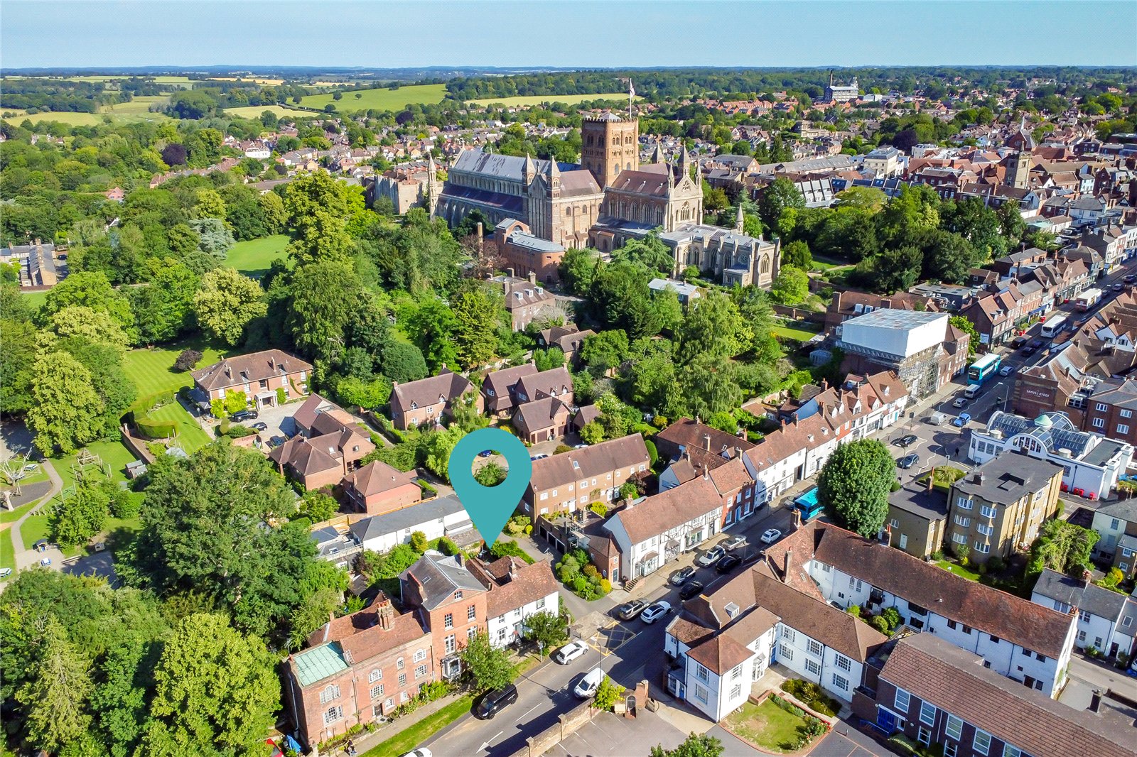 3 bed terraced house for sale in Holywell Hill, St. Albans, Hertfordshire, AL1  - Property Image 14