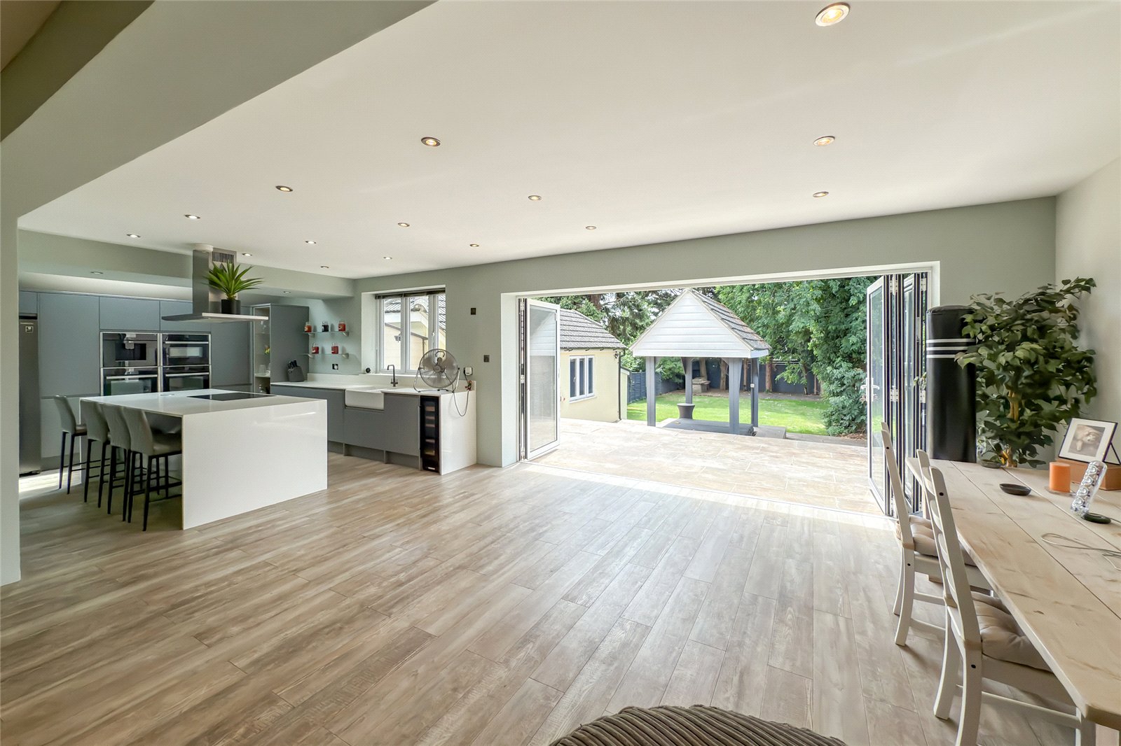 5 bed detached house for sale in Tippendell Lane, Park Street, St. Albans, Hertfordshire, AL2 - Property Image 2