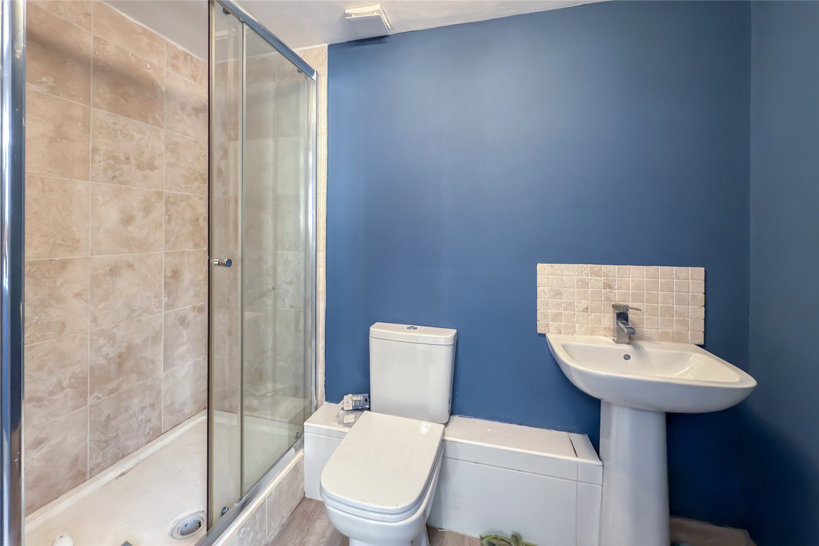 5 bed detached house for sale in Tippendell Lane, Park Street, St. Albans, Hertfordshire, AL2 - Property Image 16