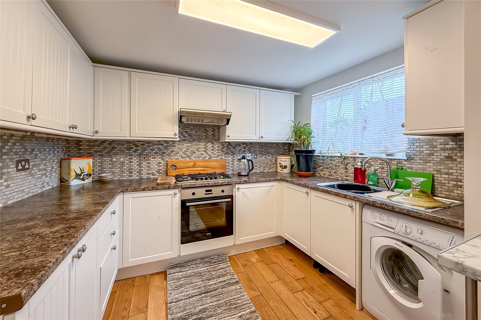 3 bed terraced house for sale in Richard Stagg Close, St. Albans, Hertfordshire, AL1 - Property Image 3