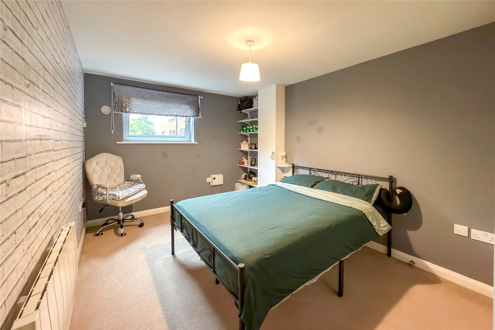 2 bed ground floor flat for sale in Davy House, Charrington Place, St. Albans, Hertfordshire, AL1 - Property Image 6
