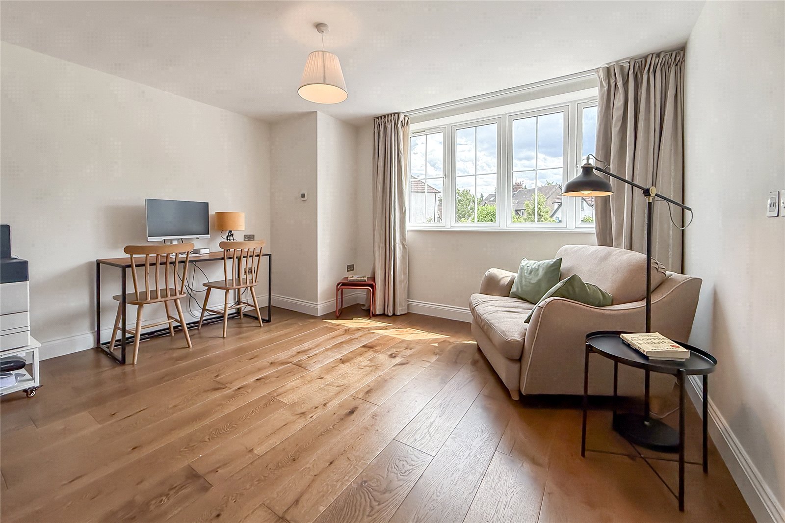 5 bed detached house for sale in Breakspear Avenue, St. Albans, Hertfordshire, AL1 - Property Image 3