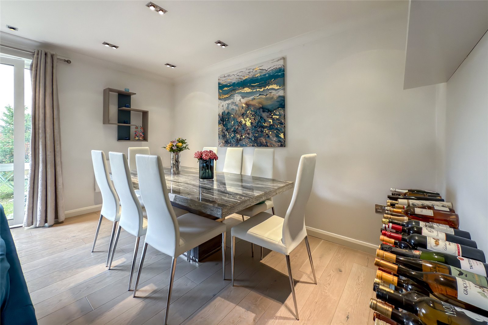 2 bed ground floor flat for sale in Benedictine Place, 25 London Road, St. Albans, Hertfordshire, AL1  - Property Image 4