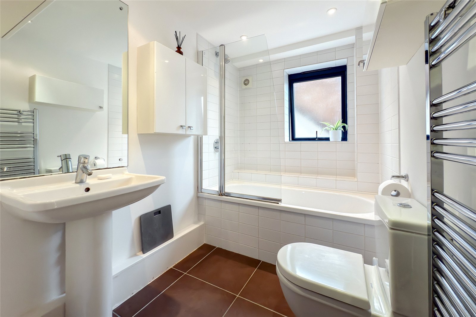 1 bed apartment for sale in Hatfield Road, St. Albans, Hertfordshire, AL1 - Property Image 7