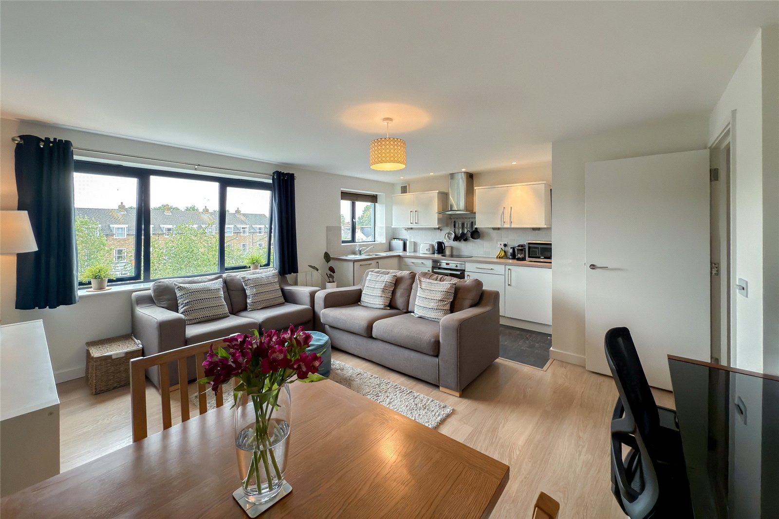 1 bed apartment for sale in Hatfield Road, St. Albans, Hertfordshire, AL1 - Property Image 10