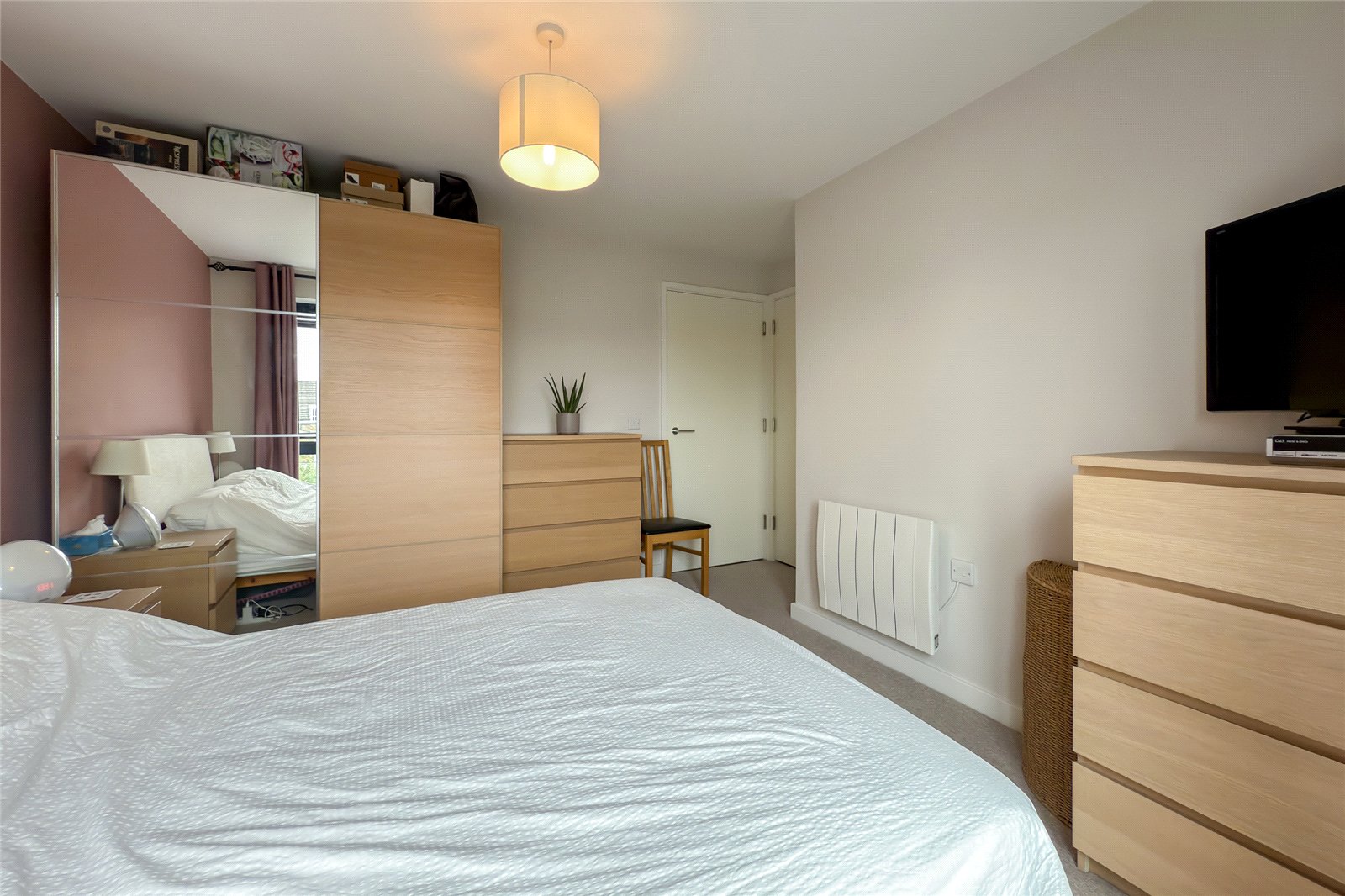 1 bed apartment for sale in Hatfield Road, St. Albans, Hertfordshire, AL1 - Property Image 14