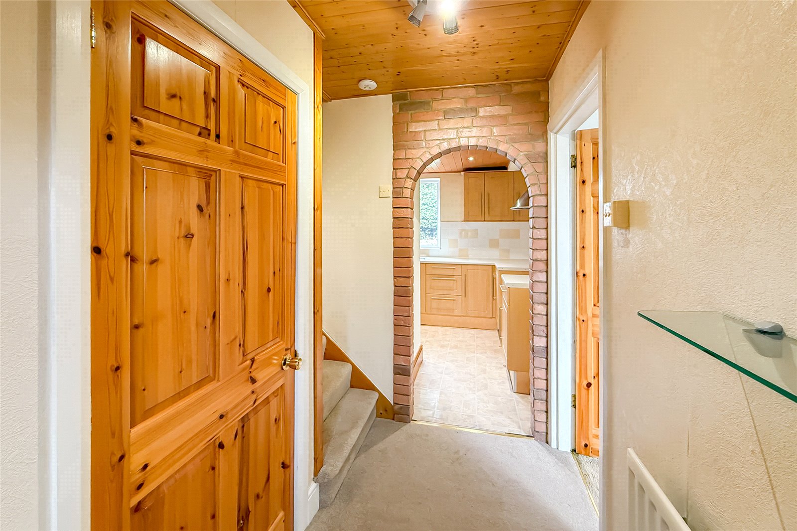 3 bed semi-detached house for sale in Marshall Avenue, St. Albans, Hertfordshire, AL3 - Property Image 3