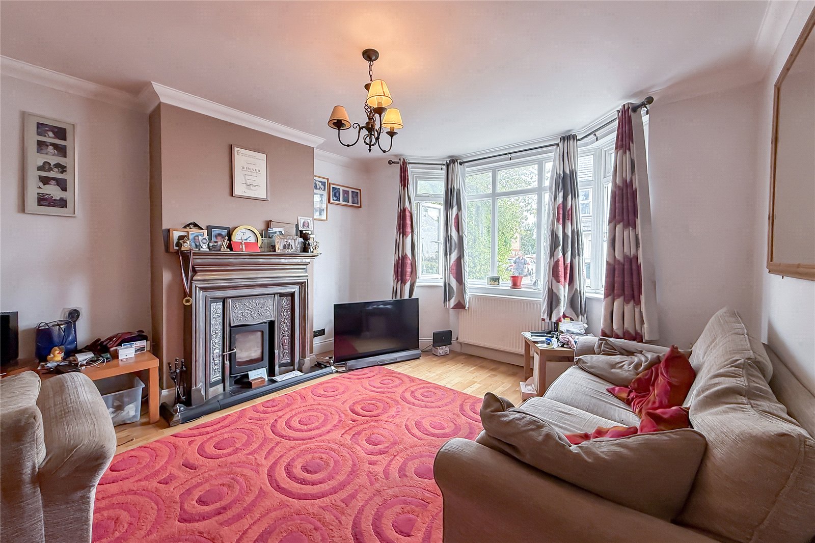 4 bed semi-detached house for sale in Guildford Road, St. Albans, Hertfordshire, AL1  - Property Image 4
