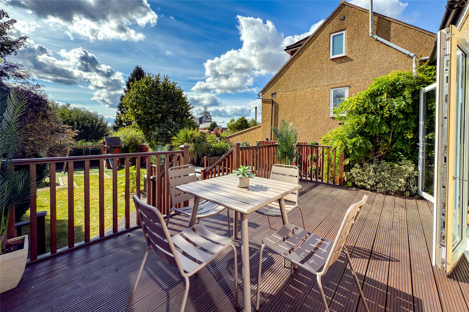 4 bed detached house for sale in Waverley Road, St. Albans, Hertfordshire, AL3 - Property Image 15