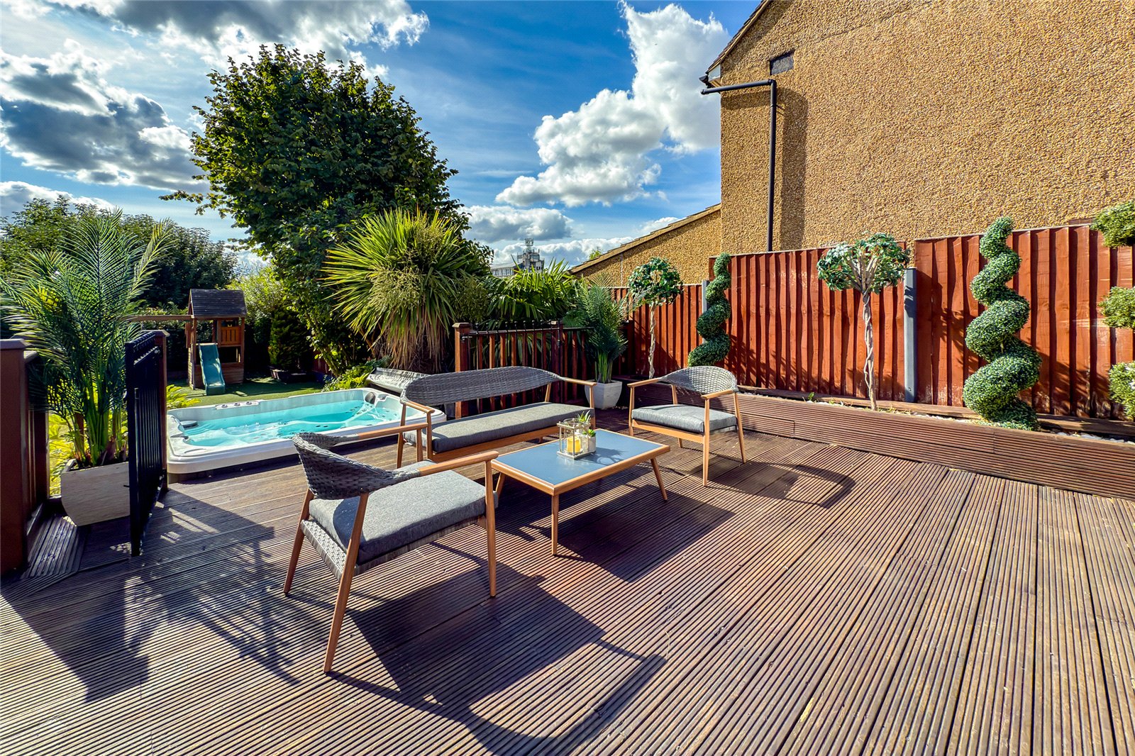 4 bed detached house for sale in Waverley Road, St. Albans, Hertfordshire, AL3 - Property Image 17