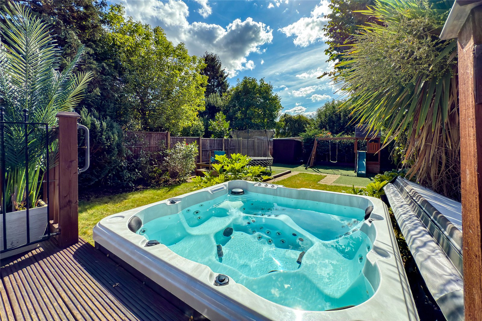 4 bed detached house for sale in Waverley Road, St. Albans, Hertfordshire, AL3 - Property Image 19