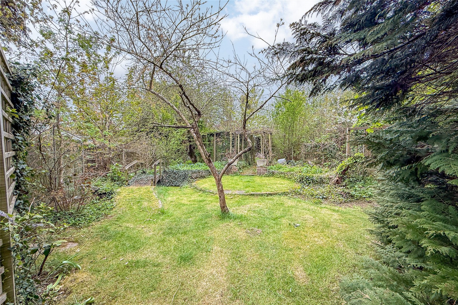 3 bed link detached house for sale in Foxcroft, St. Albans, Hertfordshire, AL1 - Property Image 15