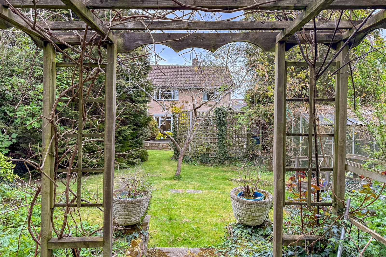 3 bed link detached house for sale in Foxcroft, St. Albans, Hertfordshire, AL1 - Property Image 16