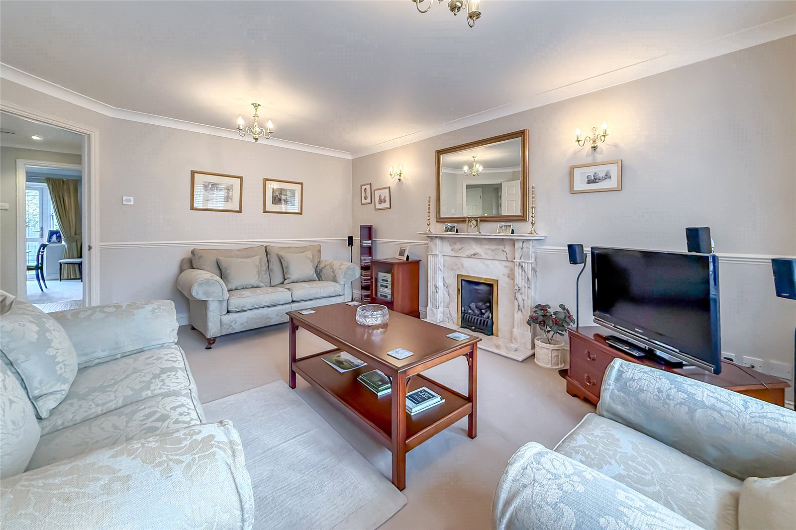 4 bed detached house for sale in Damson Way, St. Albans, Hertfordshire, AL4  - Property Image 16