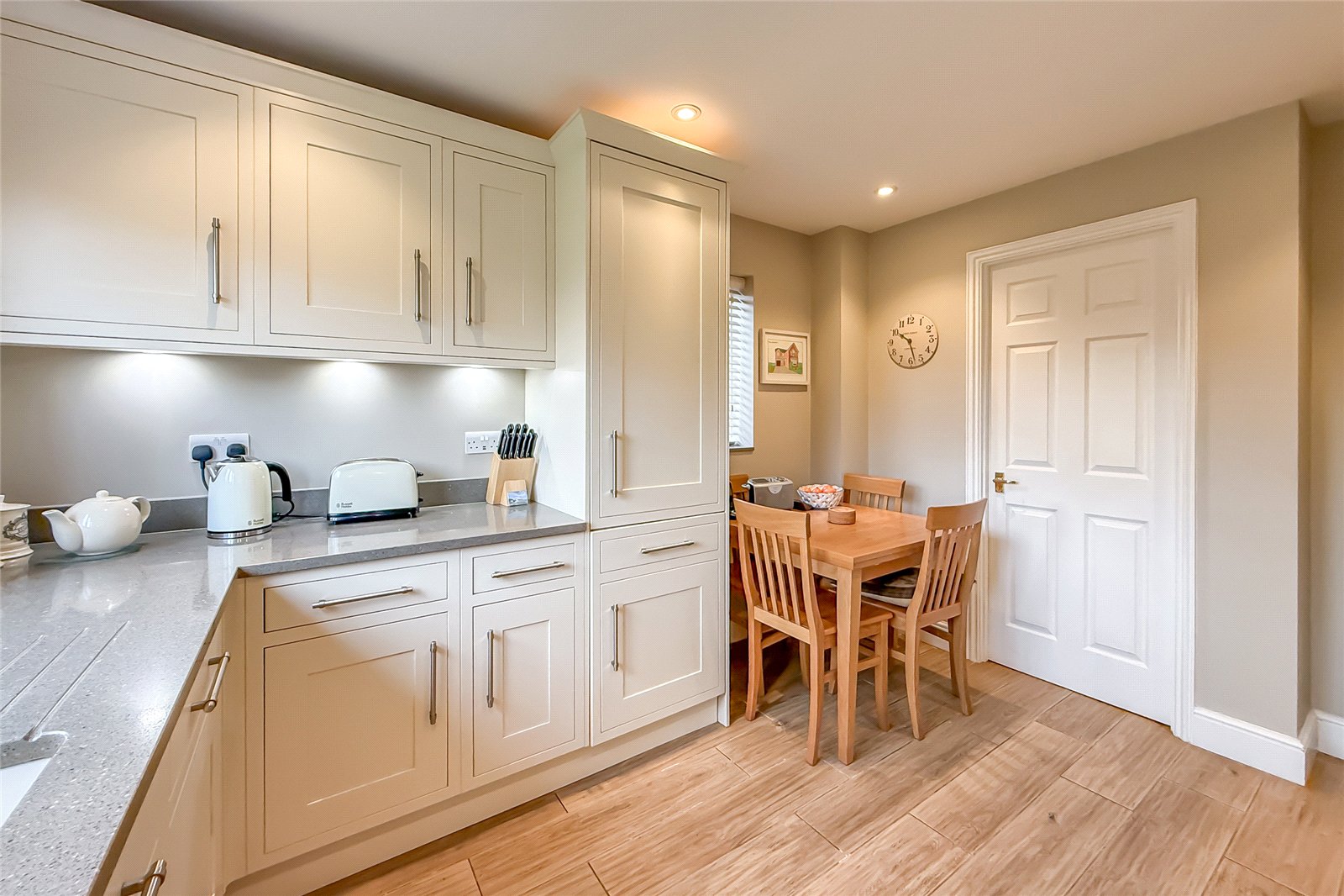 4 bed detached house for sale in Damson Way, St. Albans, Hertfordshire, AL4  - Property Image 15