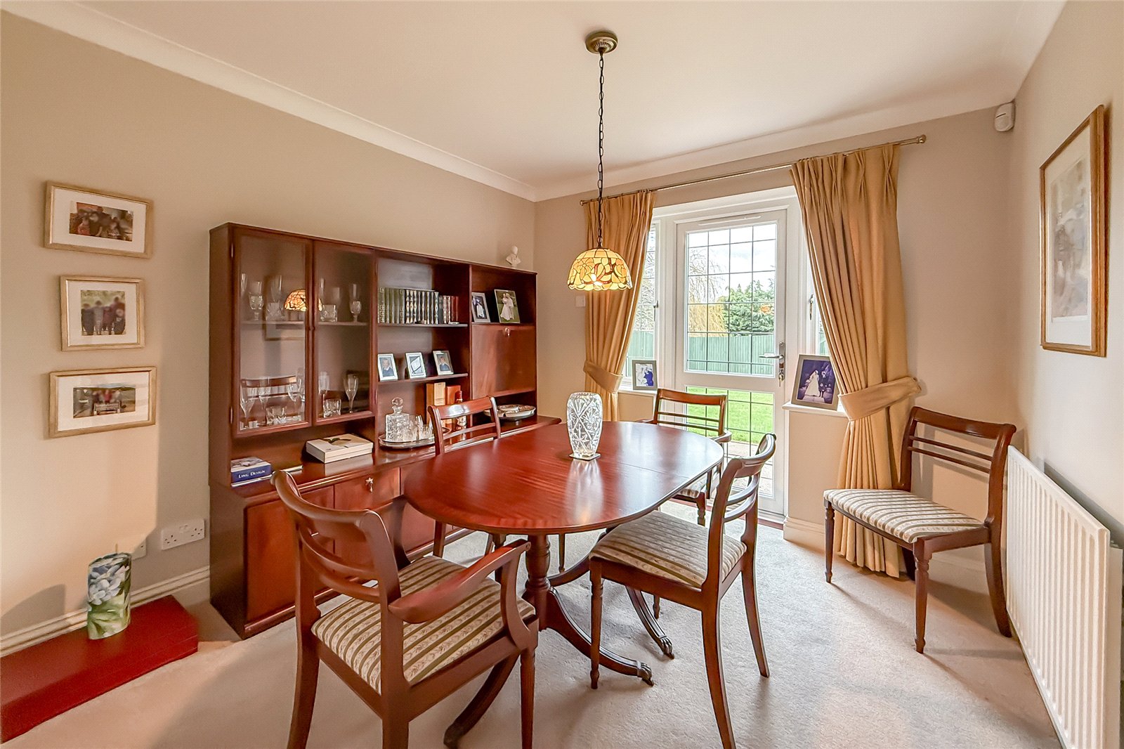 4 bed detached house for sale in Damson Way, St. Albans, Hertfordshire, AL4  - Property Image 4