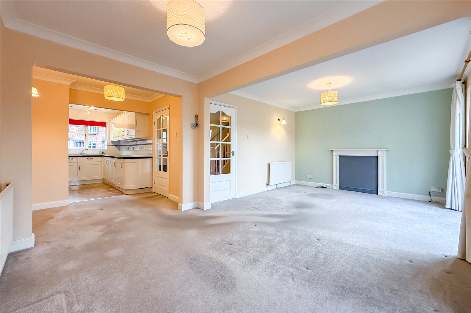 4 bed detached house for sale in Hardwicke Place, London Colney, St. Albans, Hertfordshire, AL2 - Property Image 4