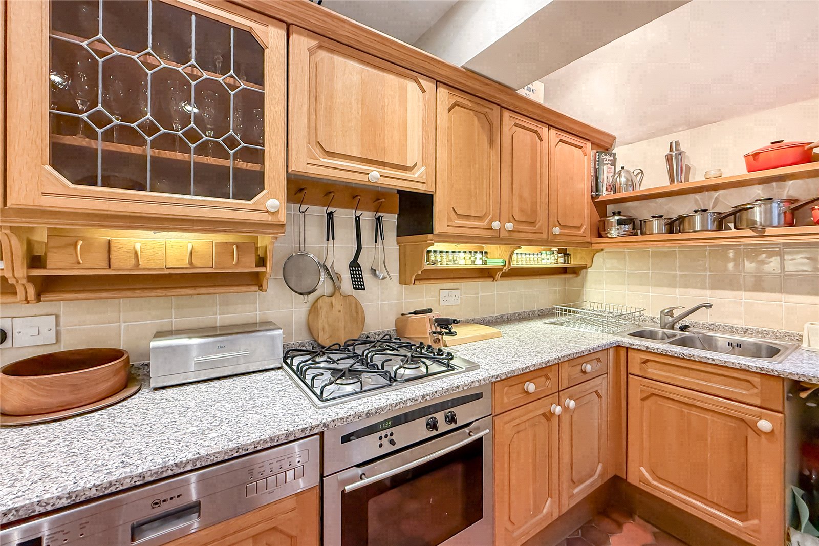 3 bed semi-detached house for sale in Abbey Mill Lane, St. Albans, Hertfordshire, AL3 - Property Image 2
