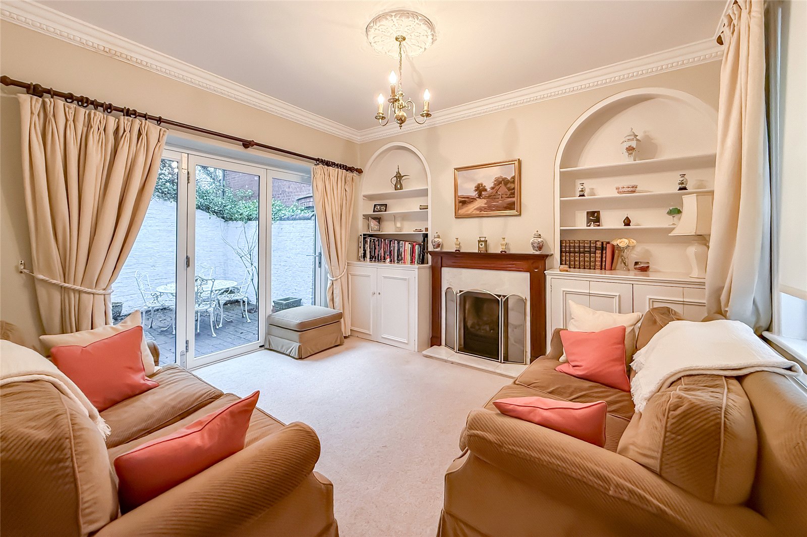 3 bed semi-detached house for sale in Abbey Mill Lane, St. Albans, Hertfordshire, AL3 - Property Image 4