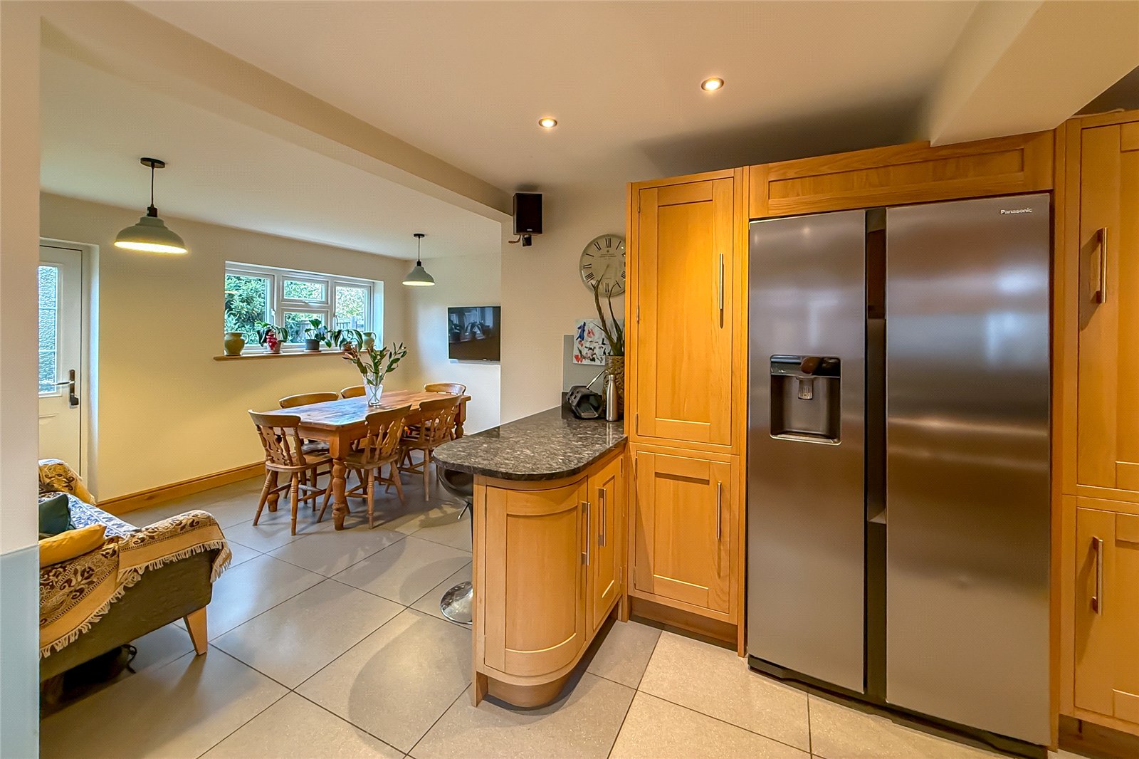 4 bed semi-detached house for sale in Woodland Drive, St. Albans, Hertfordshire, AL4 - Property Image 19