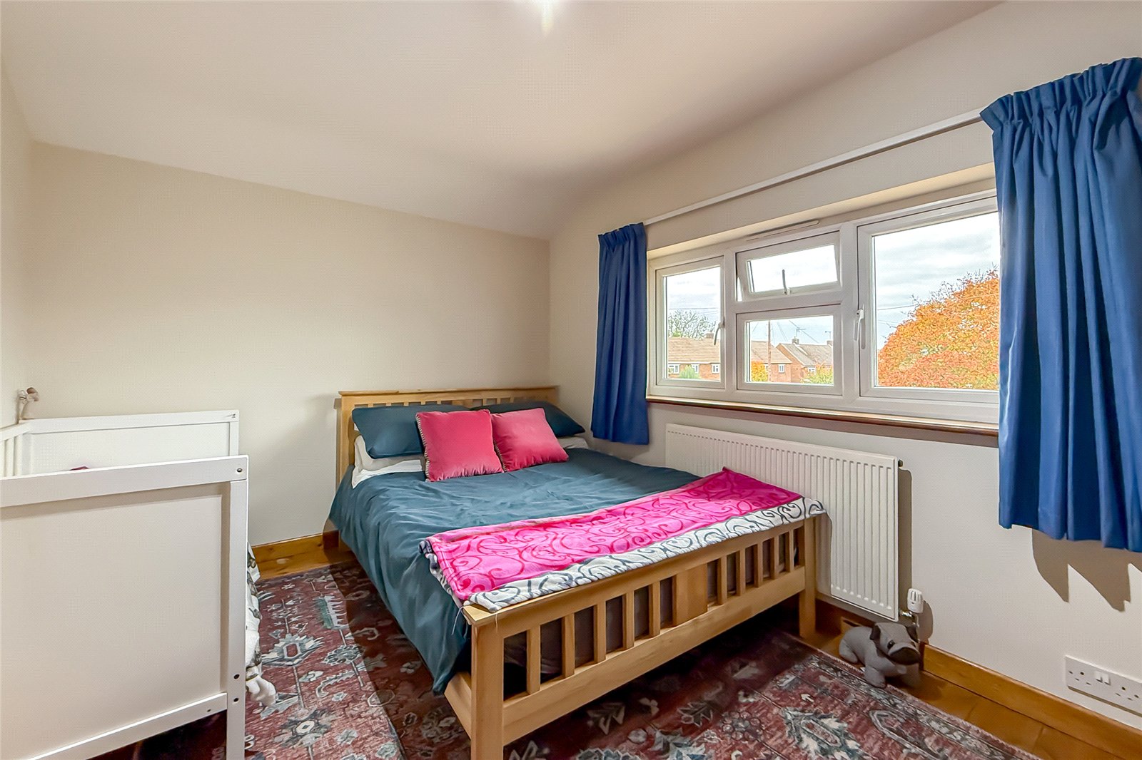 4 bed semi-detached house for sale in Woodland Drive, St. Albans, Hertfordshire, AL4 - Property Image 23