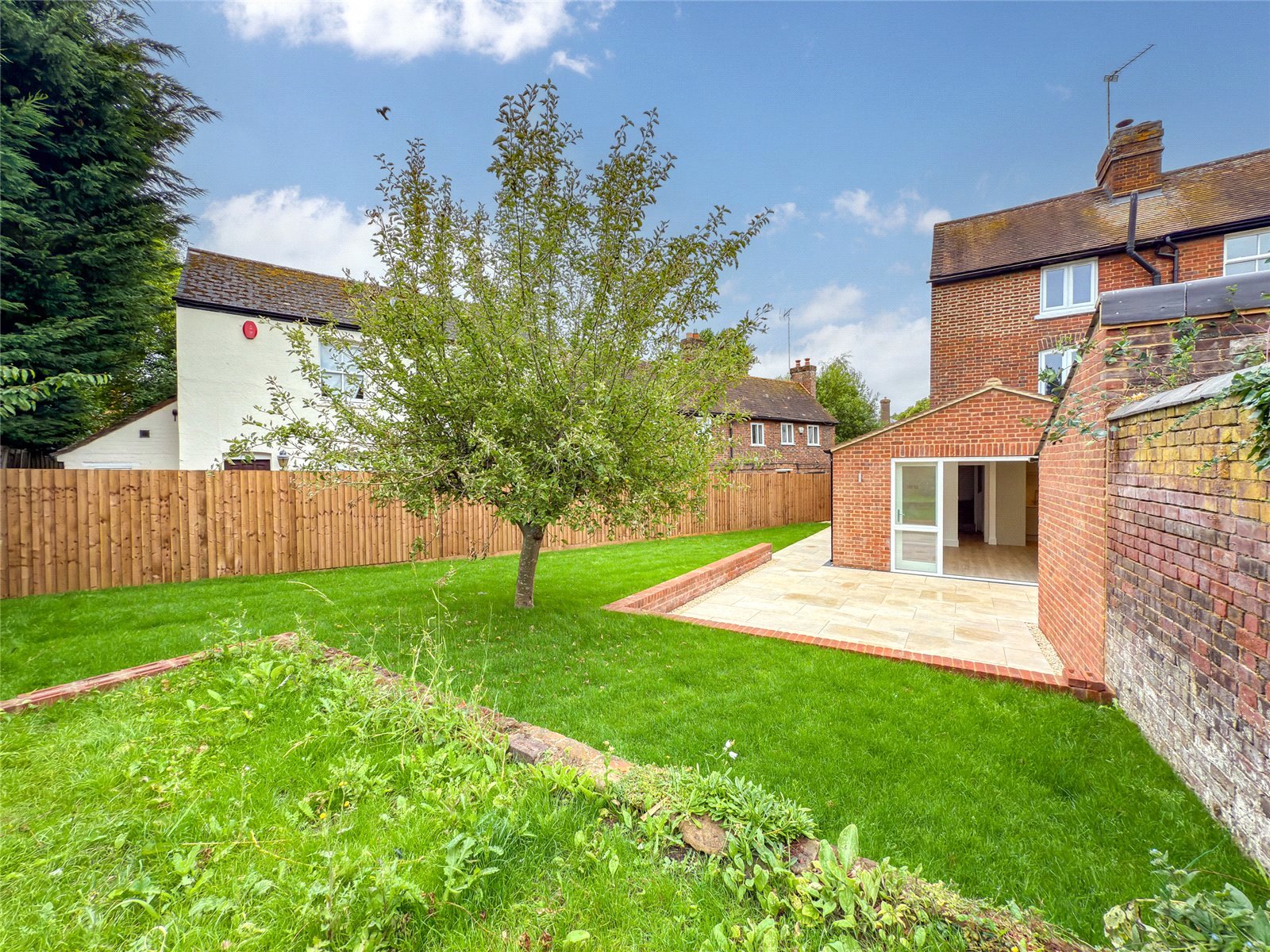 2 bed semi-detached house to rent in West Common, Harpenden, Hertfordshire, AL5  - Property Image 10