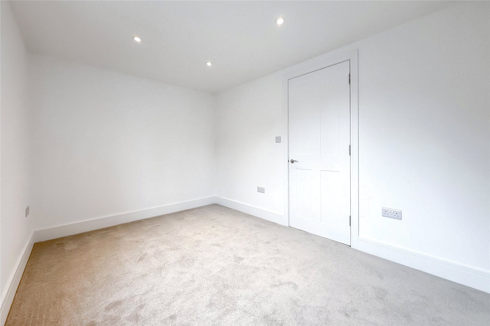 2 bed semi-detached house to rent in West Common, Harpenden, Hertfordshire, AL5  - Property Image 18