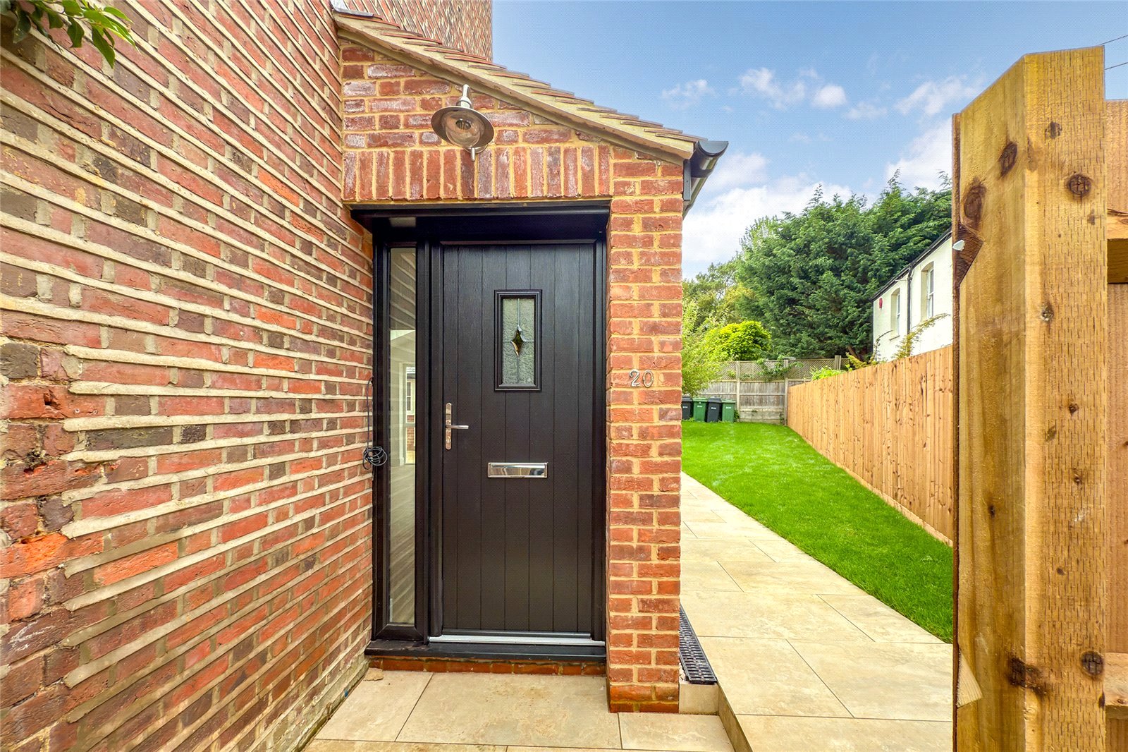 2 bed semi-detached house to rent in West Common, Harpenden, Hertfordshire, AL5  - Property Image 21