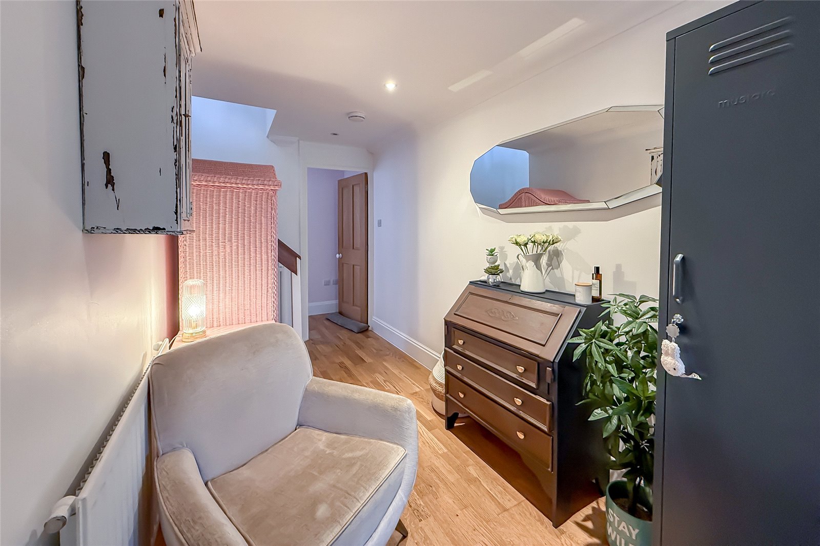 4 bed terraced house for sale in St. Johns Court, Beaumont Avenue, St. Albans, Hertfordshire, AL1  - Property Image 7