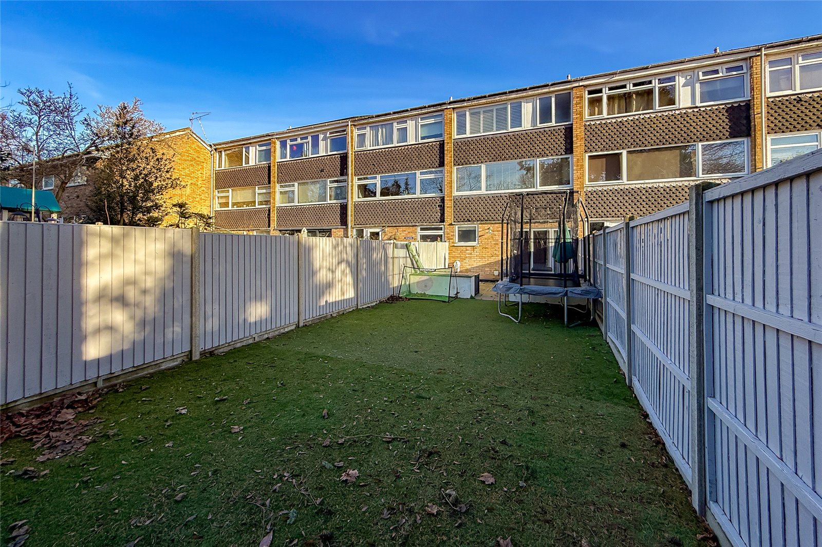 4 bed terraced house for sale in St. Johns Court, Beaumont Avenue, St. Albans, Hertfordshire, AL1  - Property Image 12
