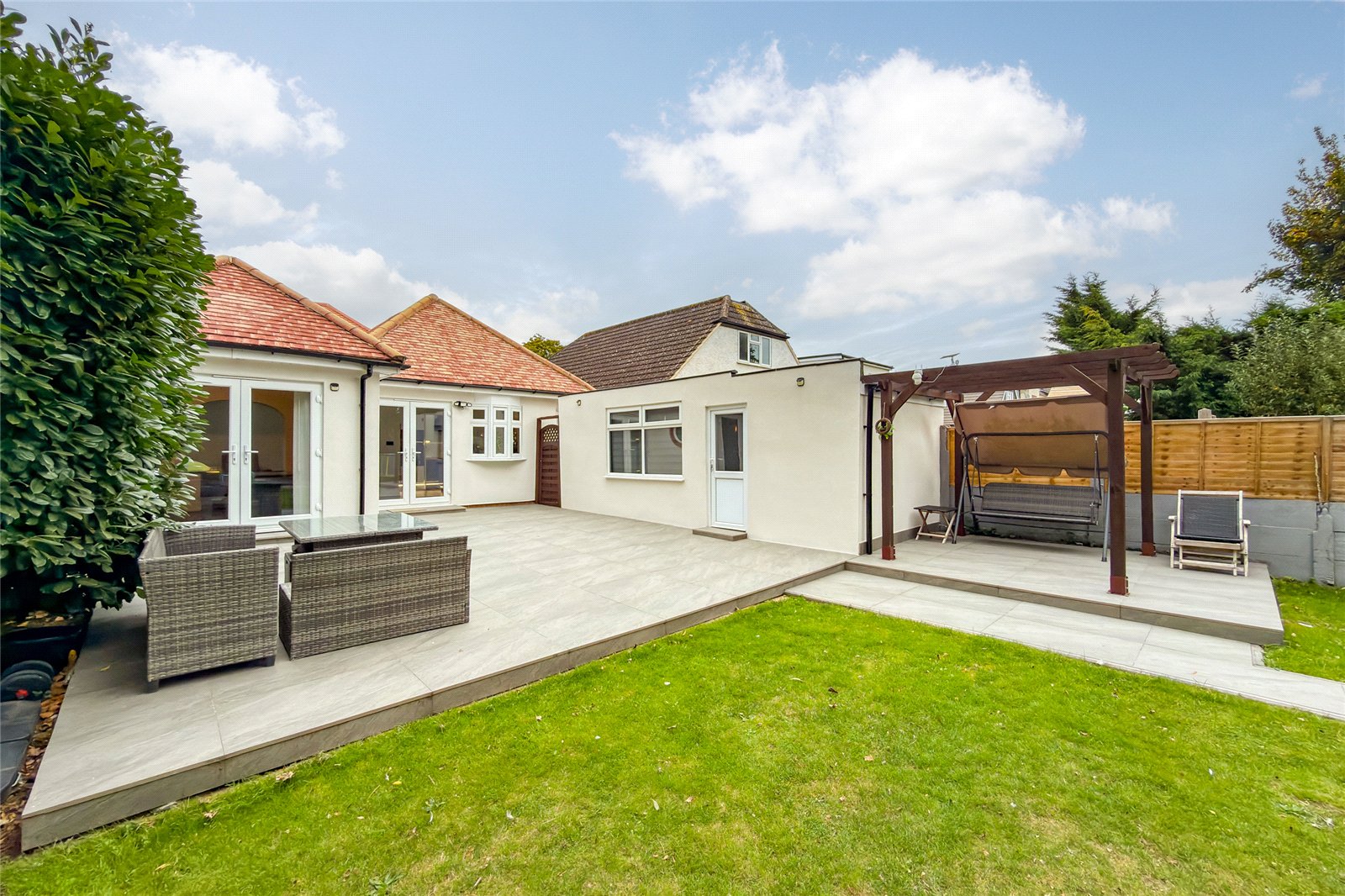 3 bed detached bungalow for sale in Watford Road, St. Albans, Hertfordshire, AL2  - Property Image 12