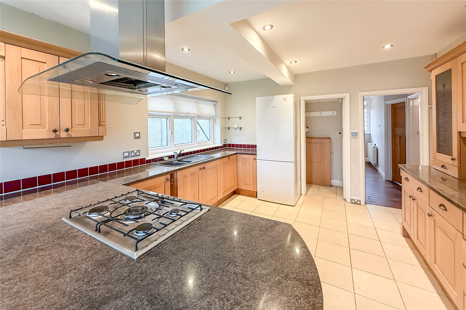 3 bed semi-detached house to rent in Topstreet Way, Harpenden, Hertfordshire, AL5 - Property Image 2