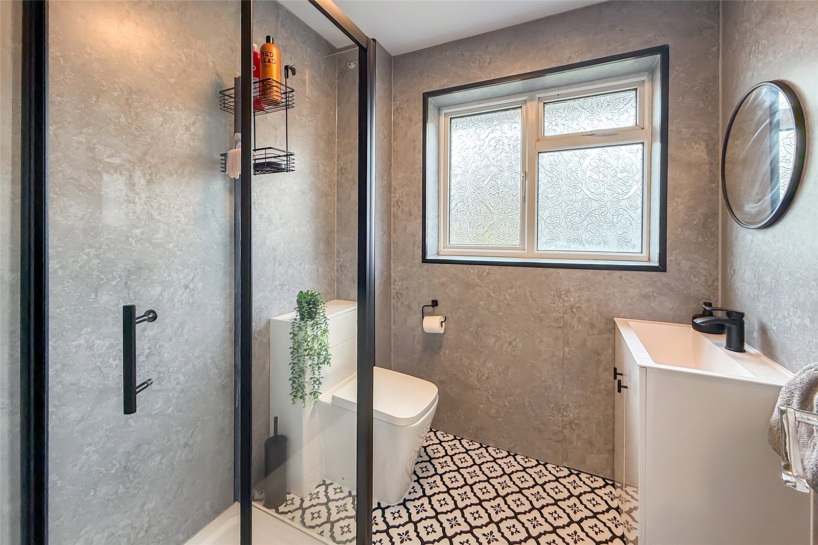 3 bed terraced house for sale in Elizabeth Court, St. Albans, Hertfordshire, AL4  - Property Image 8