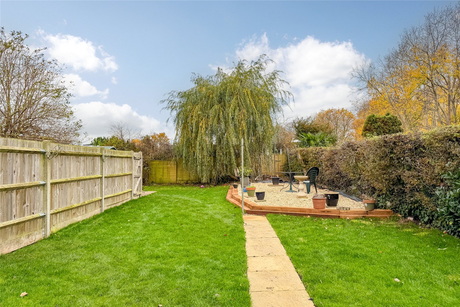 3 bed terraced house for sale in High Oaks, St. Albans, Hertfordshire, AL3  - Property Image 9