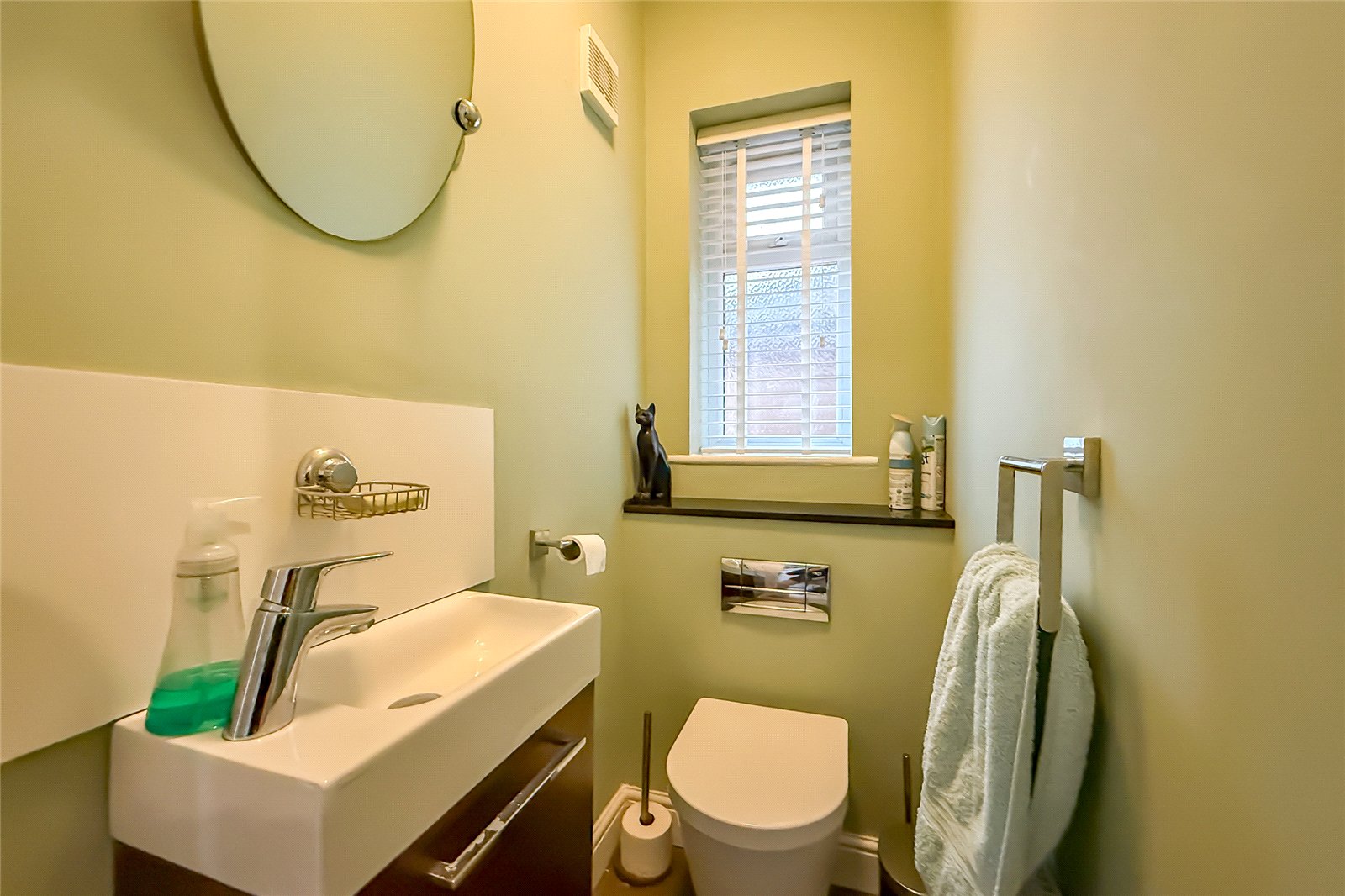 3 bed terraced house for sale in High Oaks, St. Albans, Hertfordshire, AL3  - Property Image 15