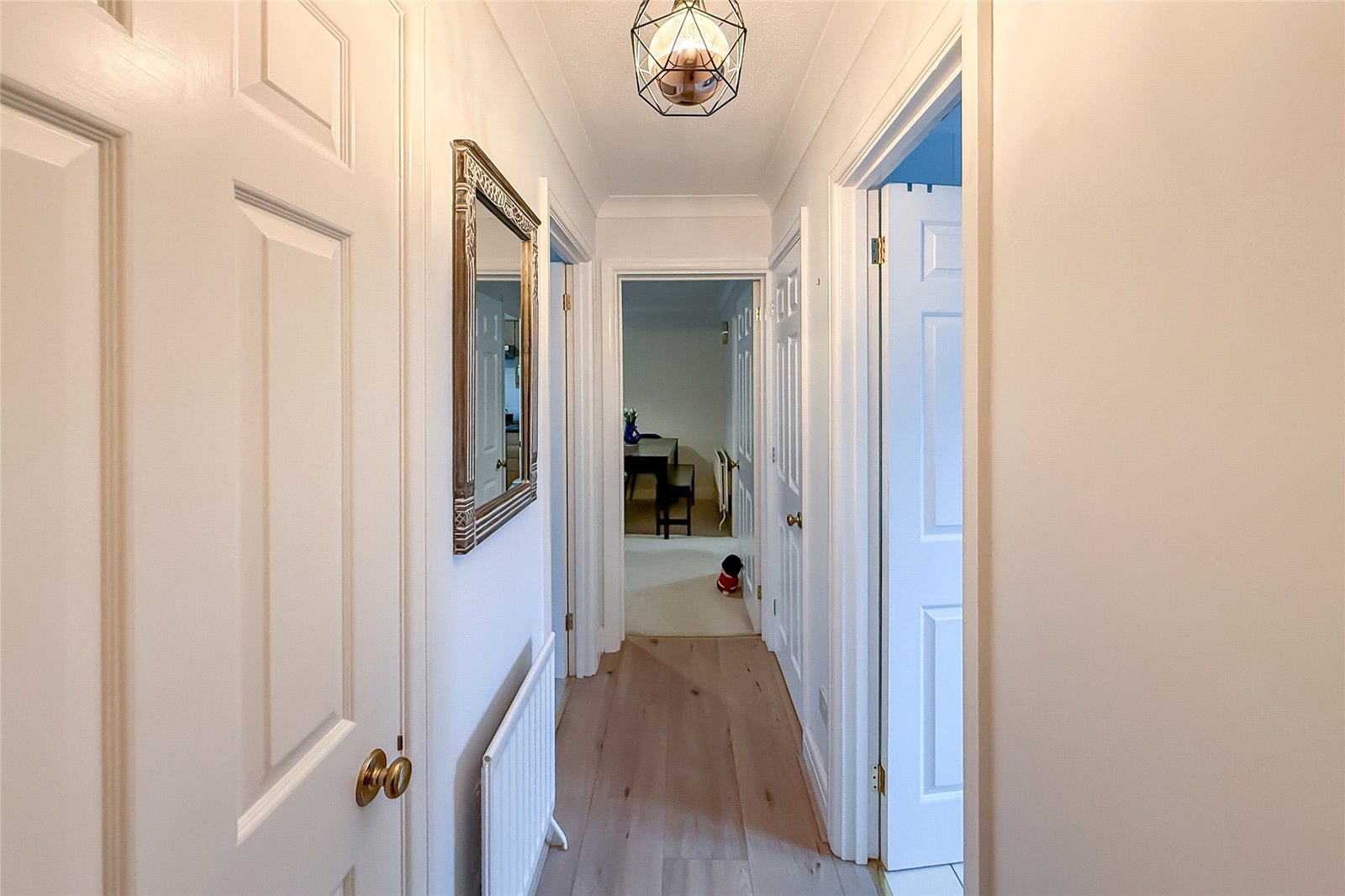 1 bed ground floor flat for sale in Millers Rise, St. Albans, Hertfordshire, AL1 - Property Image 6
