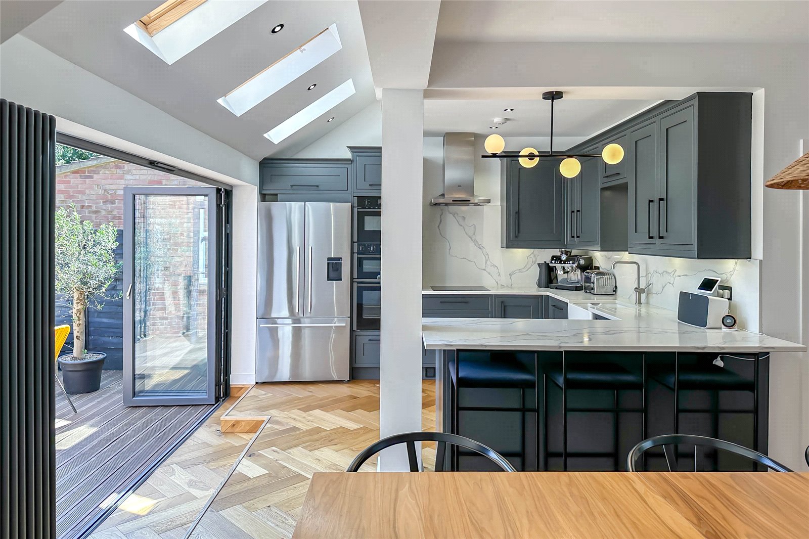 4 bed semi-detached house for sale in Kingcroft Road, Harpenden, Hertfordshire, AL5 - Property Image 16